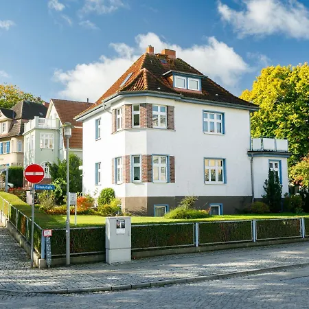 Melchien 2 By Interhome Lejlighed